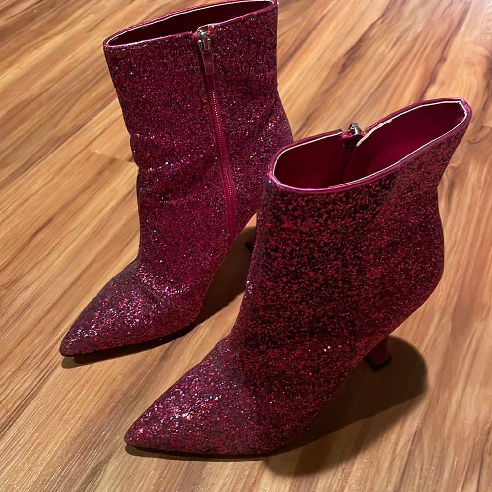 Marc Fisher pink sparkly heeled boots